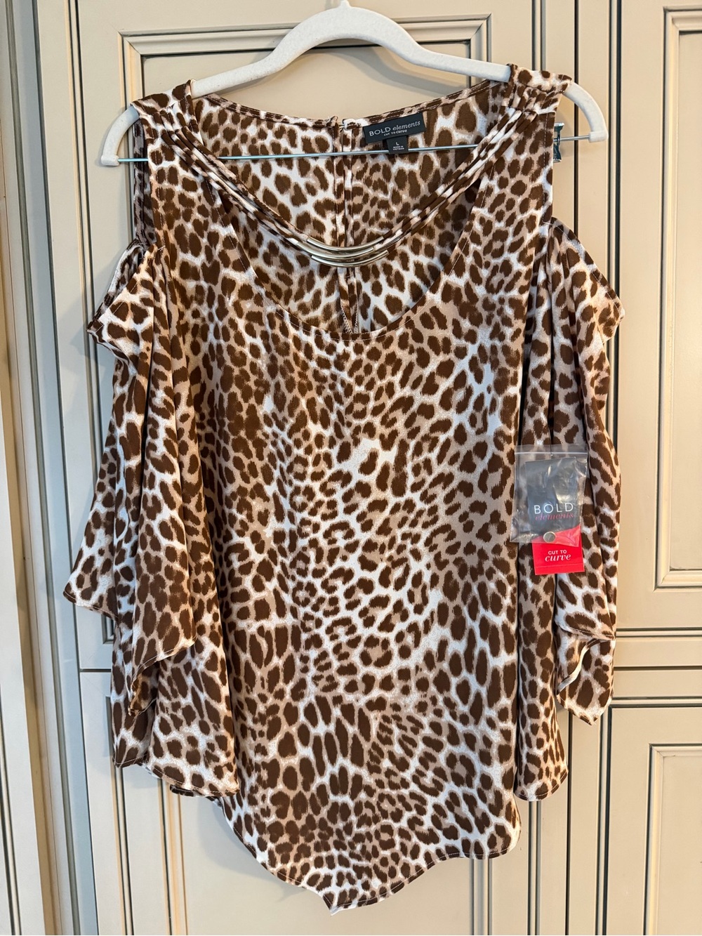 NWT BOLD Elements NYLAH Brown Leopard Cold-Shoulder Blouse Top Boho Western Lg